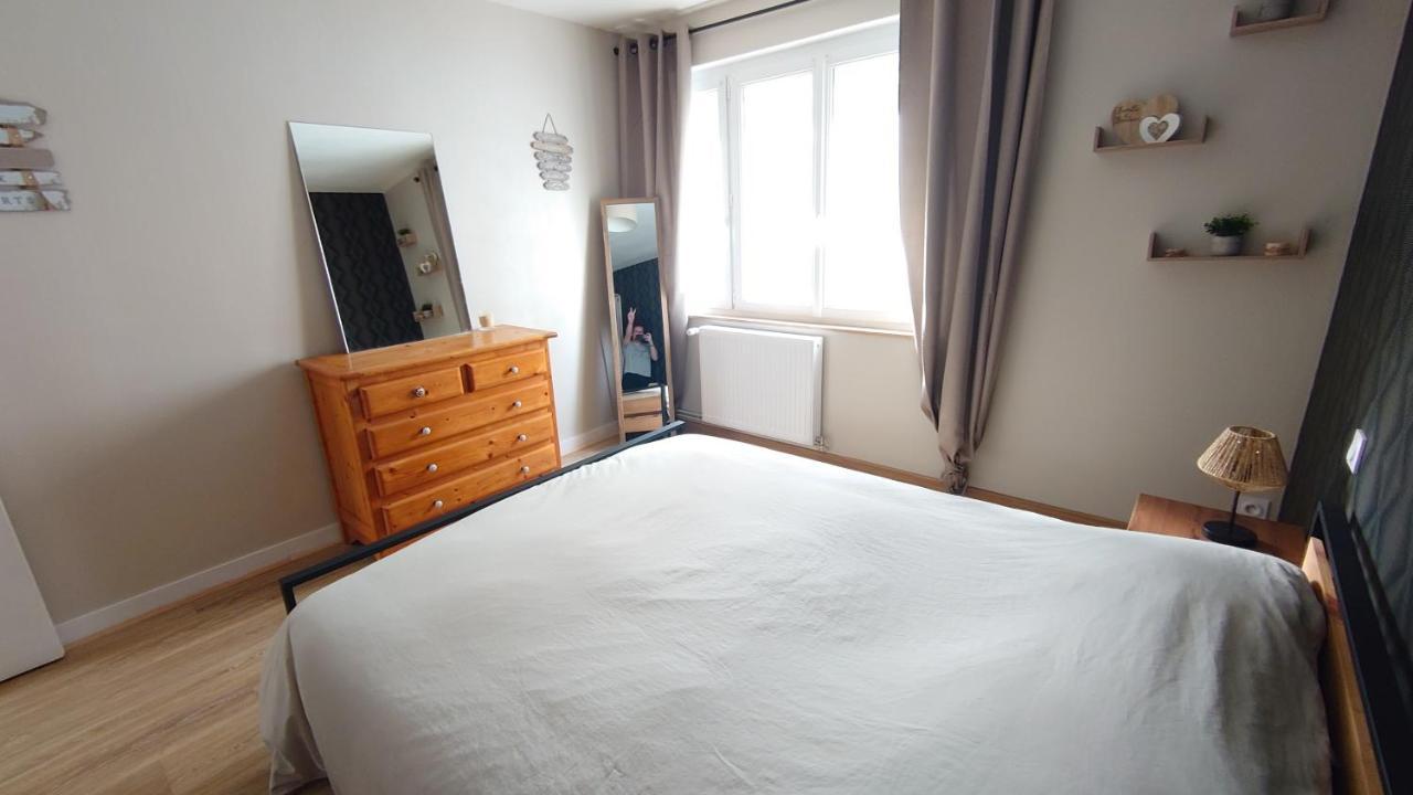 Le Jade Apartment Saint-Nazaire  Bagian luar foto